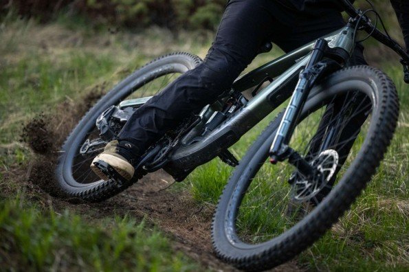 2nd Ave Sports (second Avenue)