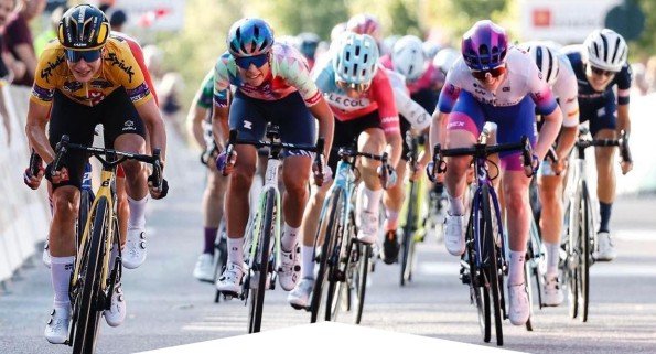 Moment Bicycles - Carmel Valley